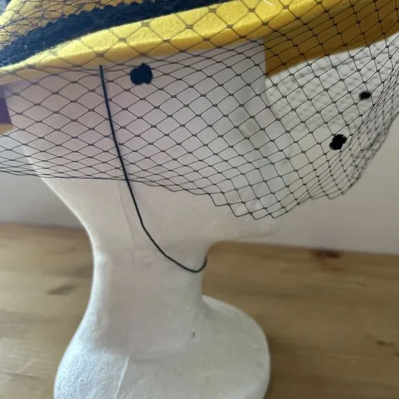 Vtg Fashion Hat WPL 4384 Yellow Wool Felt w Black Mesh w Polka Dots 53 cm - Picture 5 of 9